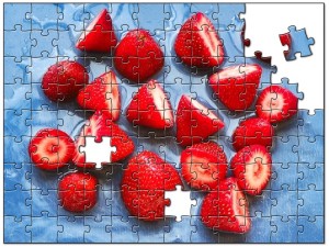 Create customized jigsaw puzzles from your photographs.